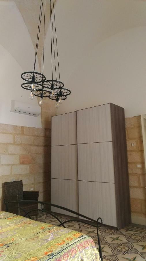 La Terrazza Sul Castello Apartman Palmariggi Kültér fotó